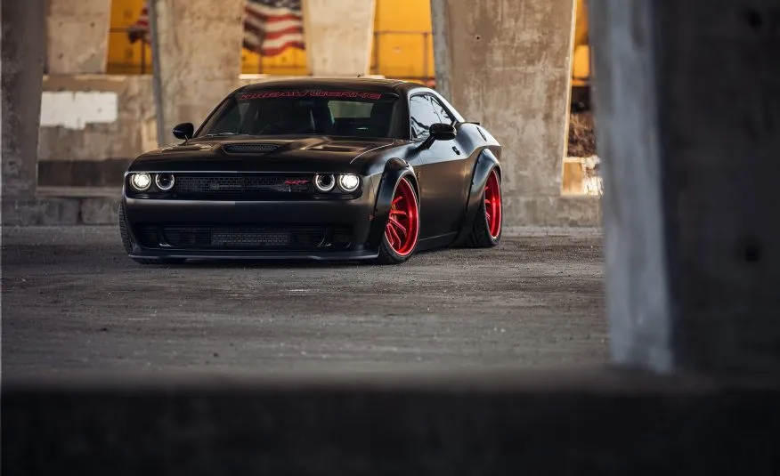Dodge  Challenger